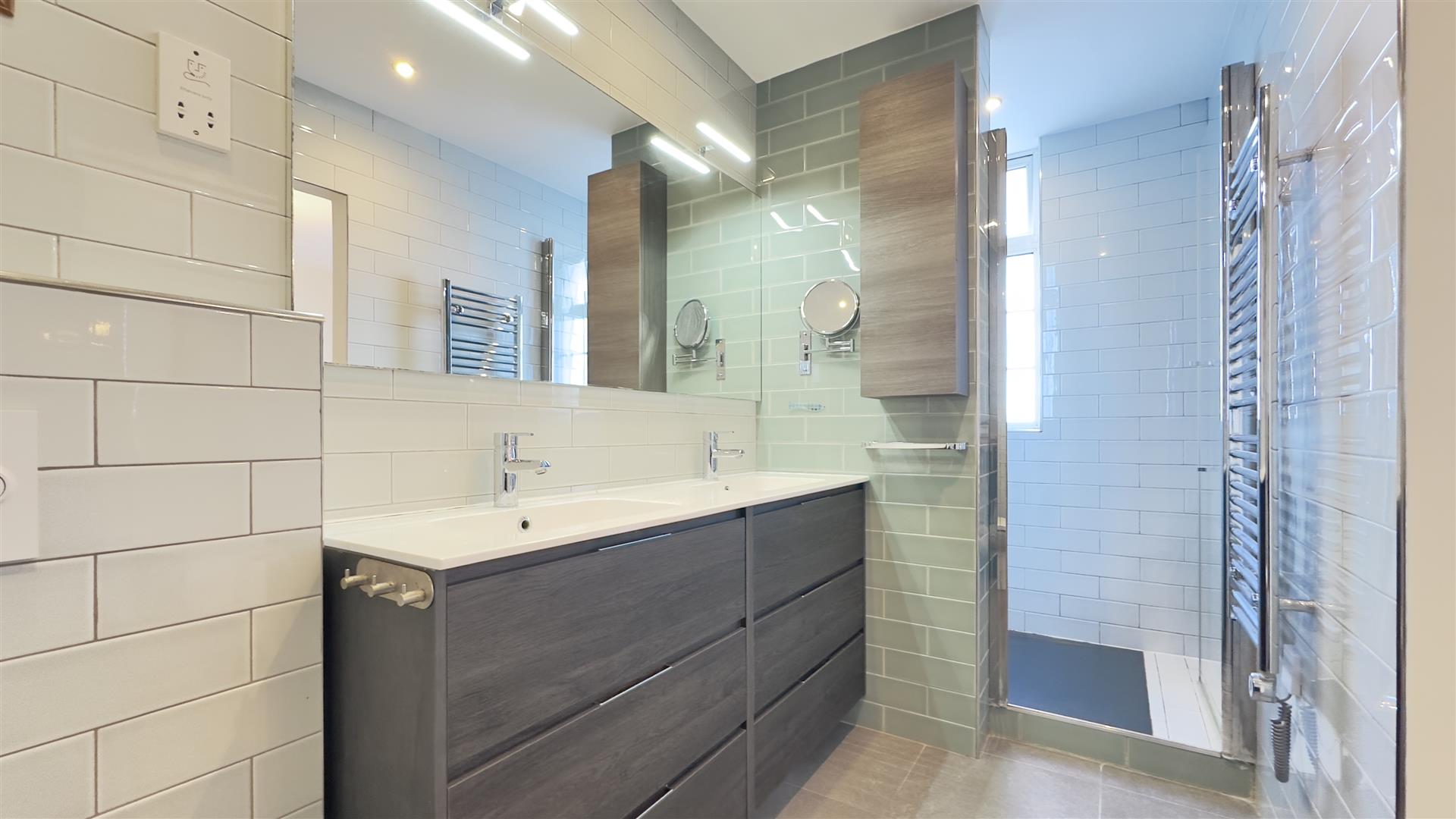 Image of House - 4 Bedrooms - 3 Bathrooms for Sale in Sunset Close-Gibraltar, Image 9